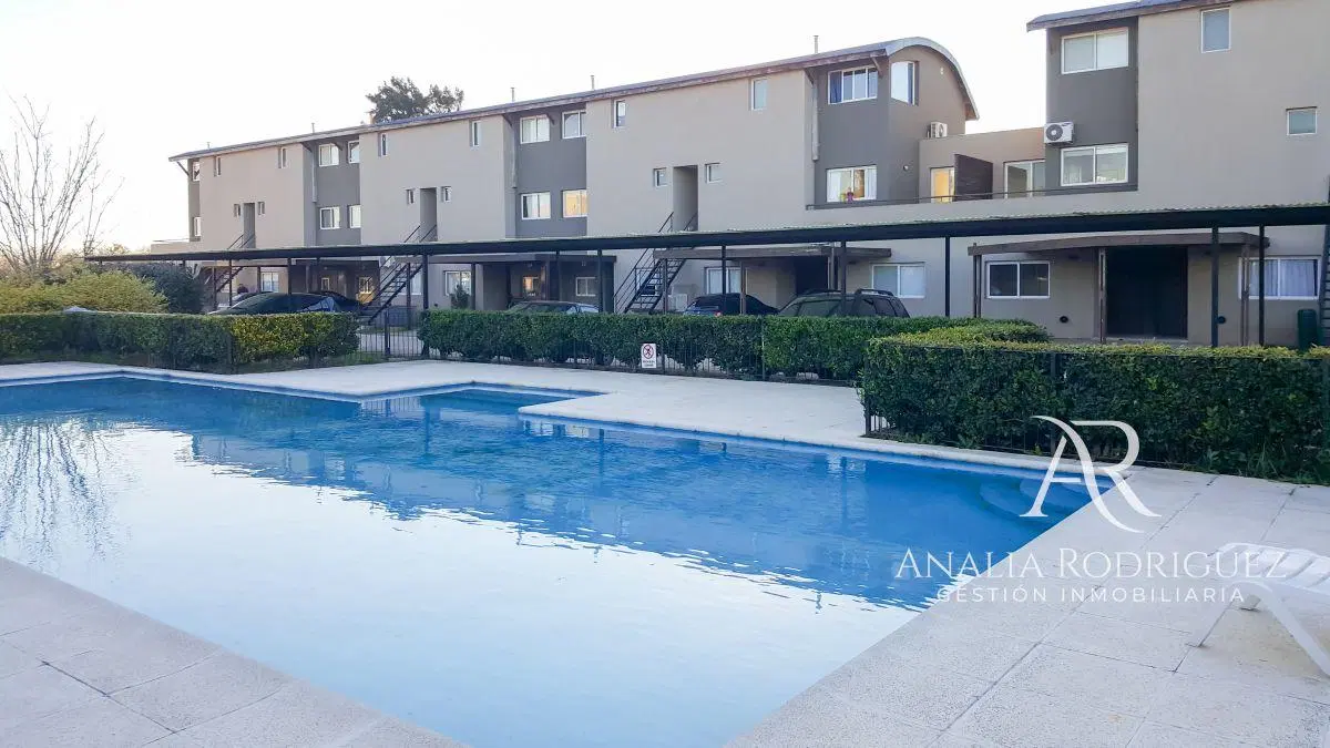 ALQUILER | DEPARTAMENTO 2 AMBIENTES CON JARDÍN, PARRILLA Y COCHERA EN LA MADRUGADA II – PILAR 2