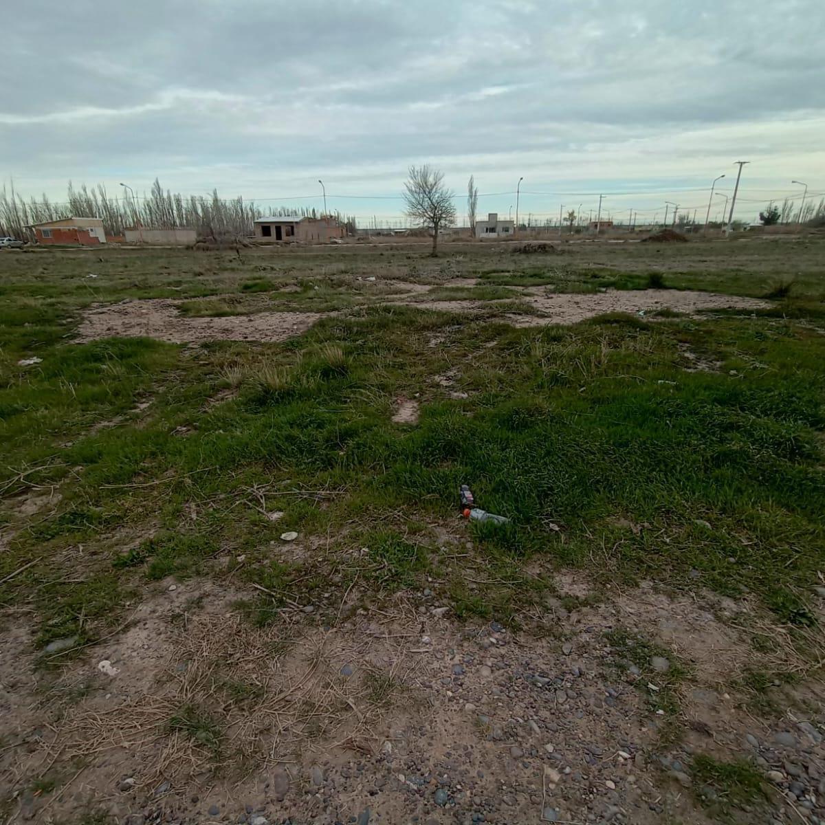 Terreno en General Fernandez Oro 2