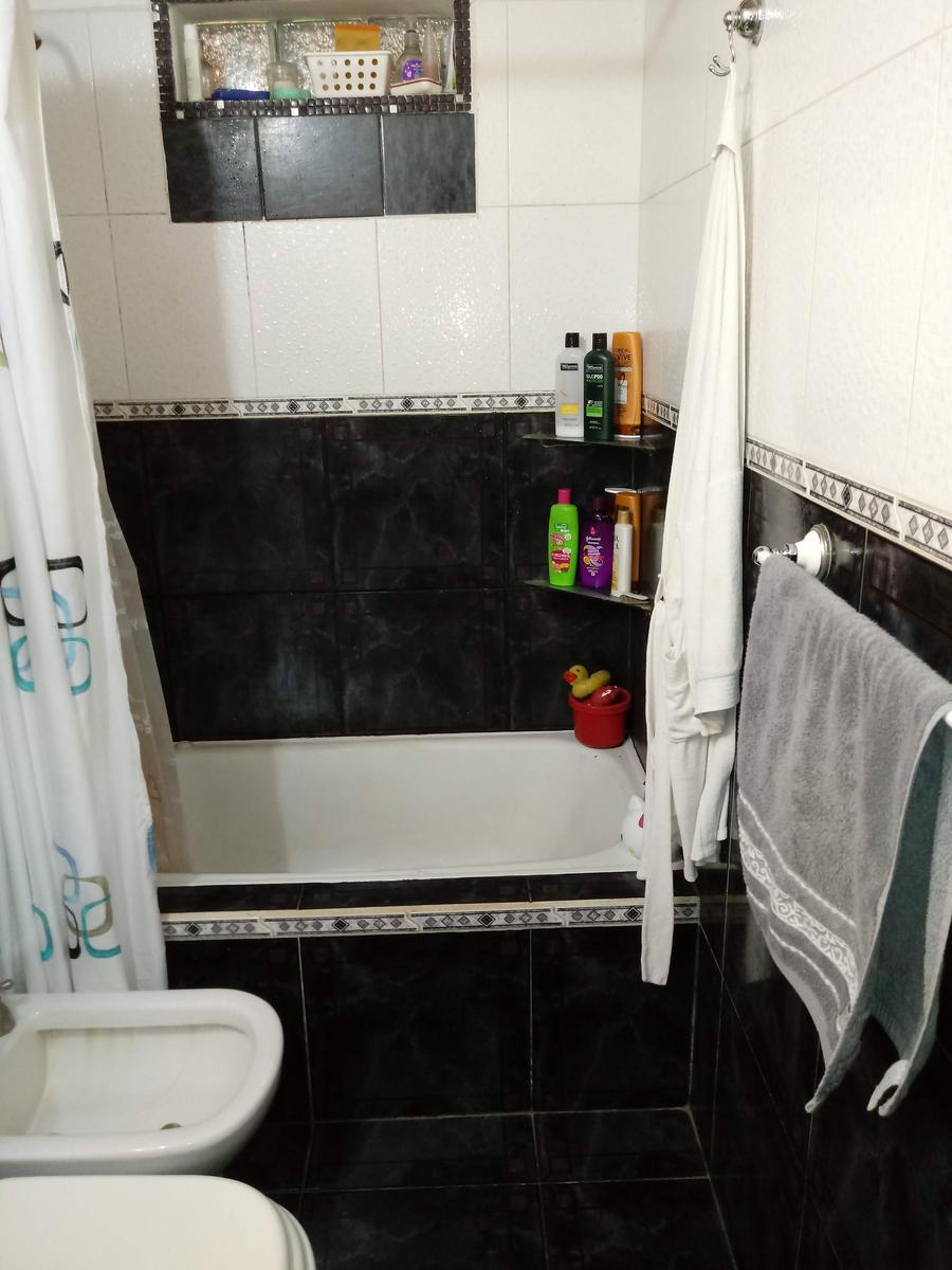 Casa en Venta. Villa Regina 5