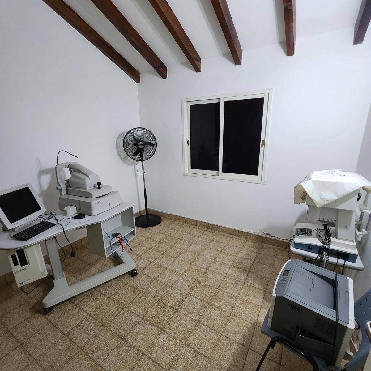 Venta de Casa con Local Comercial 1