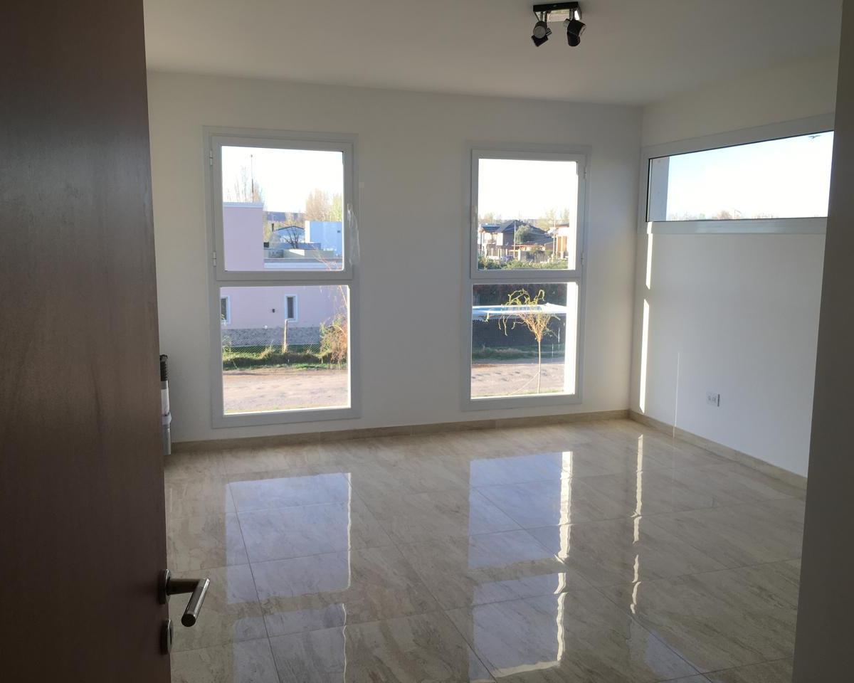 Casa en Barrio Cerrado Paraiso del Limay Plottier 5