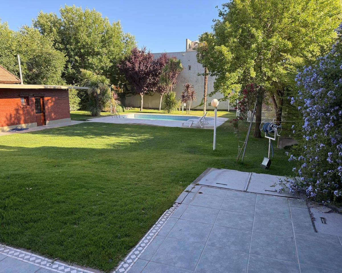 Casa en Venta B° Capellan, Cipolletti. 2
