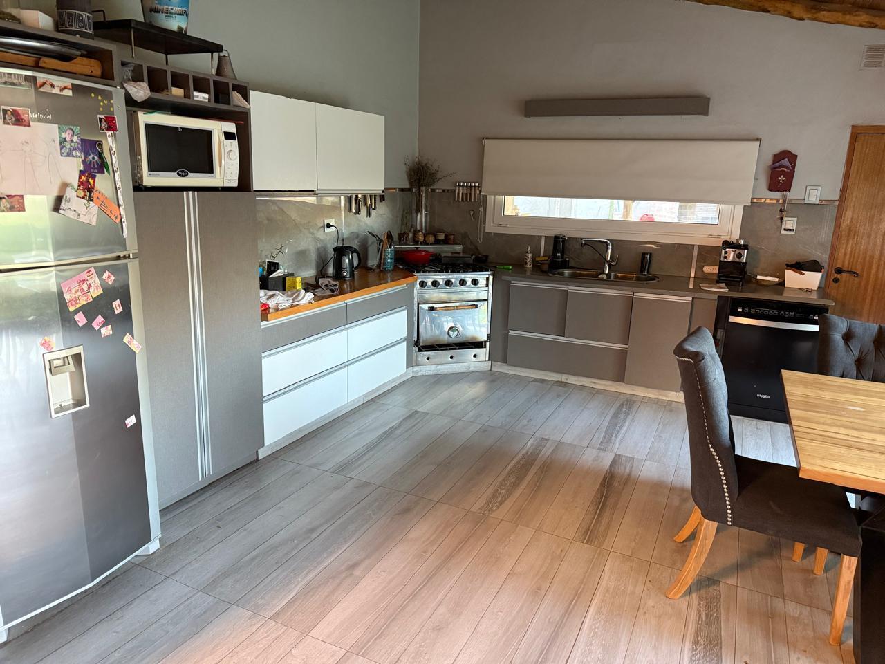 Foto de Venta de Casa en Neuquén Capital, imagen 3