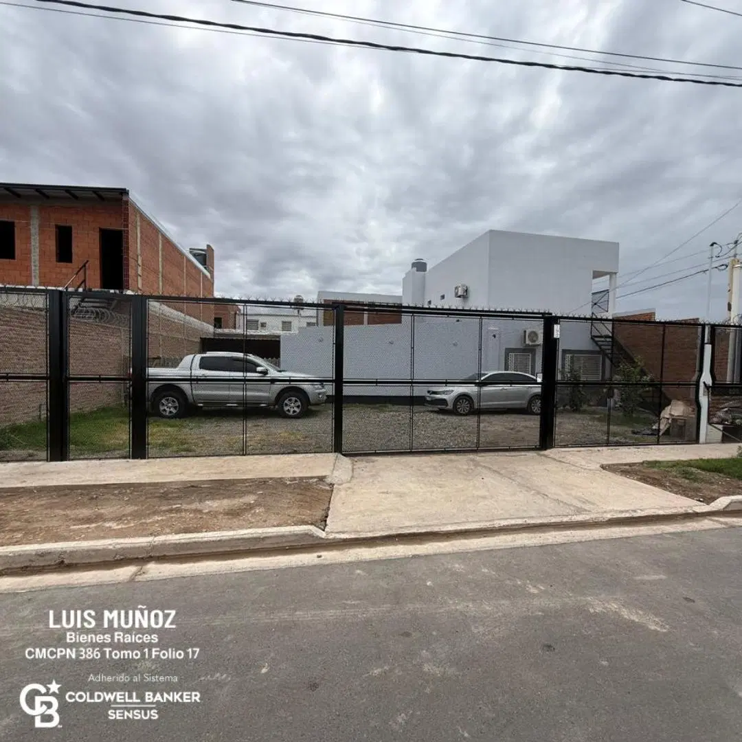Departamento en Centenario 3