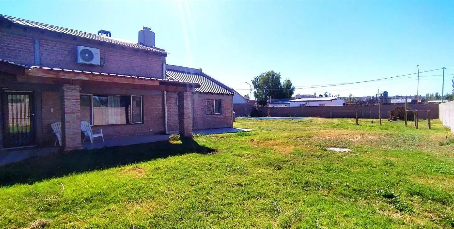 Casa en Cinco Saltos 4