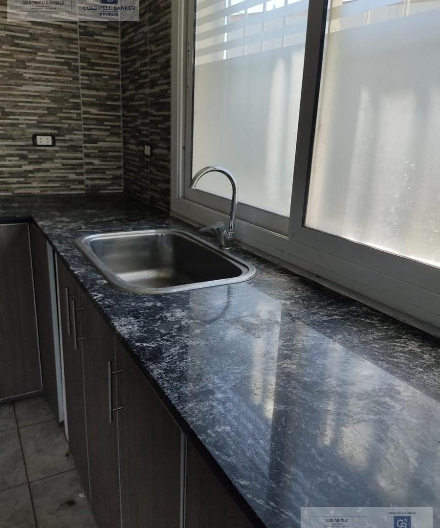 Foto de CASA EN VENTA, 4 HABITACIONES, CINCO SALTOS, imagen 5