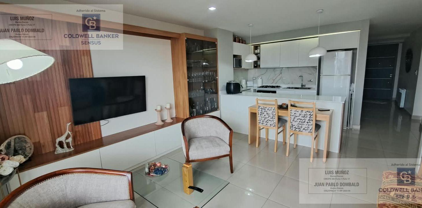 Foto de Se vende departamento de 2 Dormitorios en el centro de Neuquén, imagen 3
