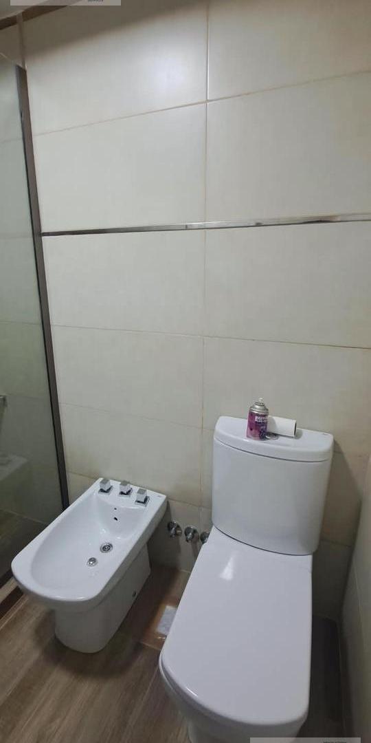 Foto de Se vende departamento de 2 Dormitorios en el centro de Neuquén, imagen 4