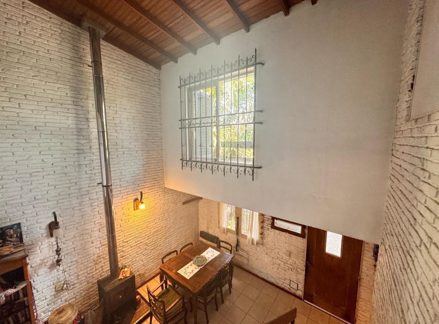 Foto de Casa de 3 dormitorios y jardín en barrio Fisherton, Rosario., imagen 4