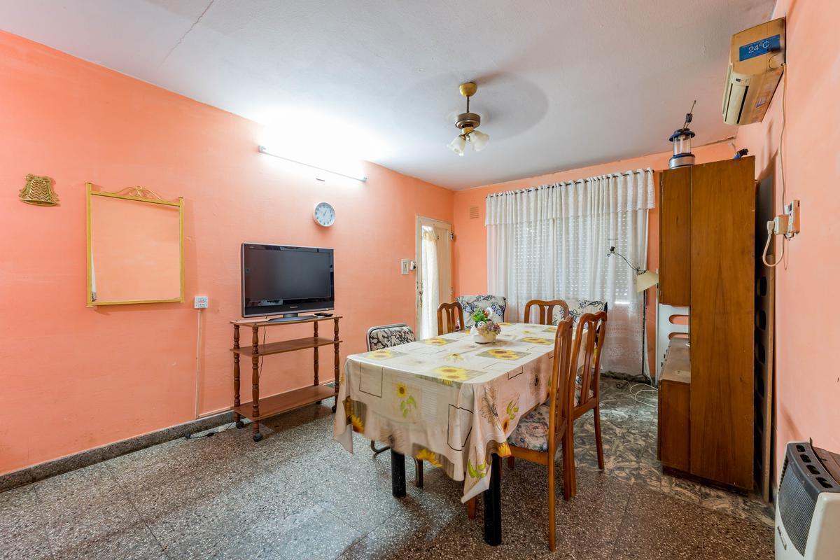 Foto de VENTA - Dos casas - Alberdi, Rosario, imagen 5