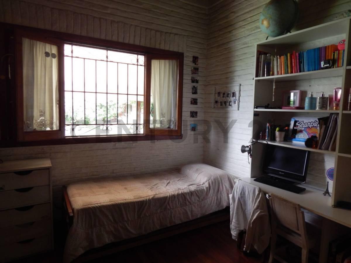 Casa en Venta en City Bell 3