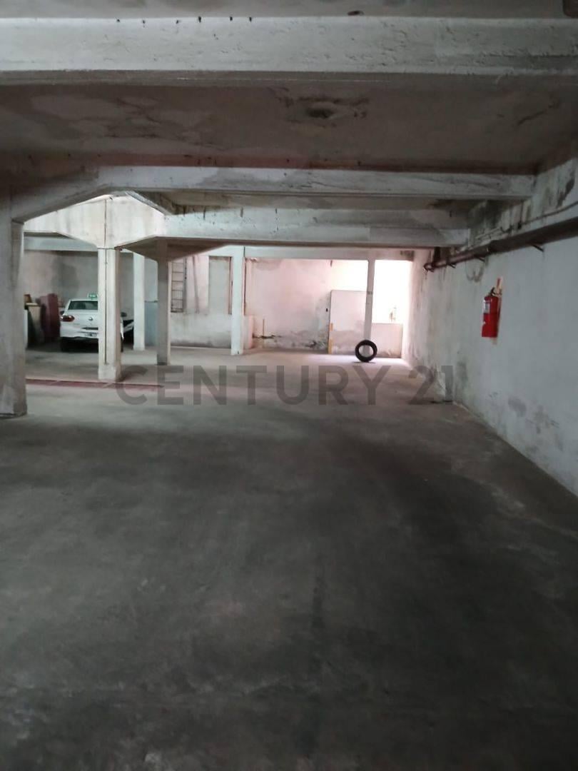 Foto de Cochera cubierta en venta La Plata, imagen 5