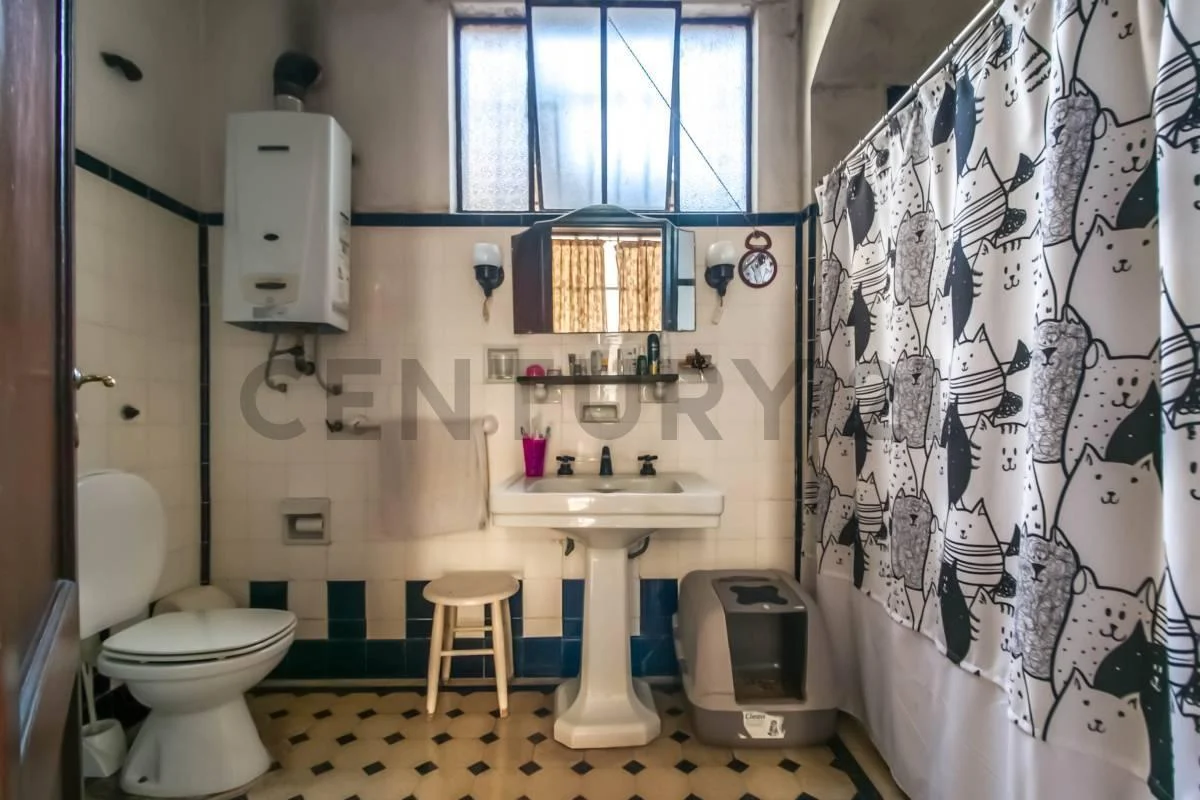 PH en Venta - 3 Dorm. - 2 Patios - La Plata 2