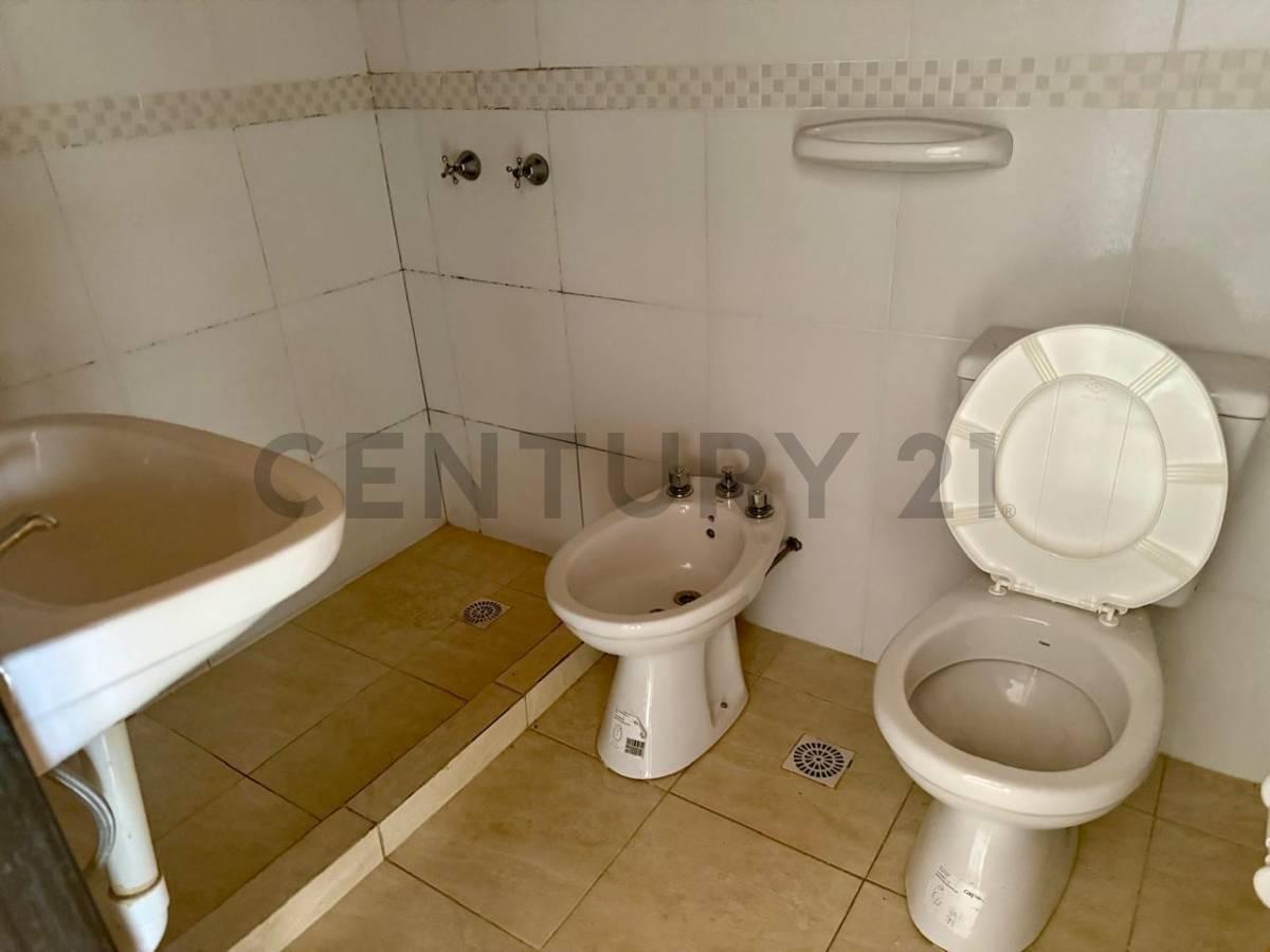 Foto de Venta de Departamento de 1 dormitorio en La Plata - 68 e/ 124 y 125, imagen 3