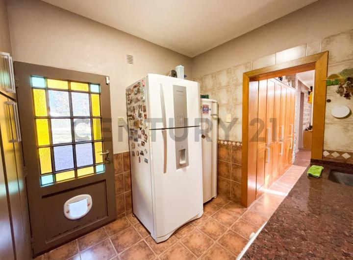 Foto de Casas 3 dormitorios en venta, Villa Elisa. Con parque, imagen 4