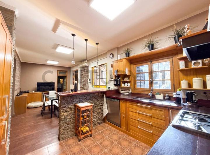 Foto de Casas 3 dormitorios en venta, Villa Elisa. Con parque, imagen 1