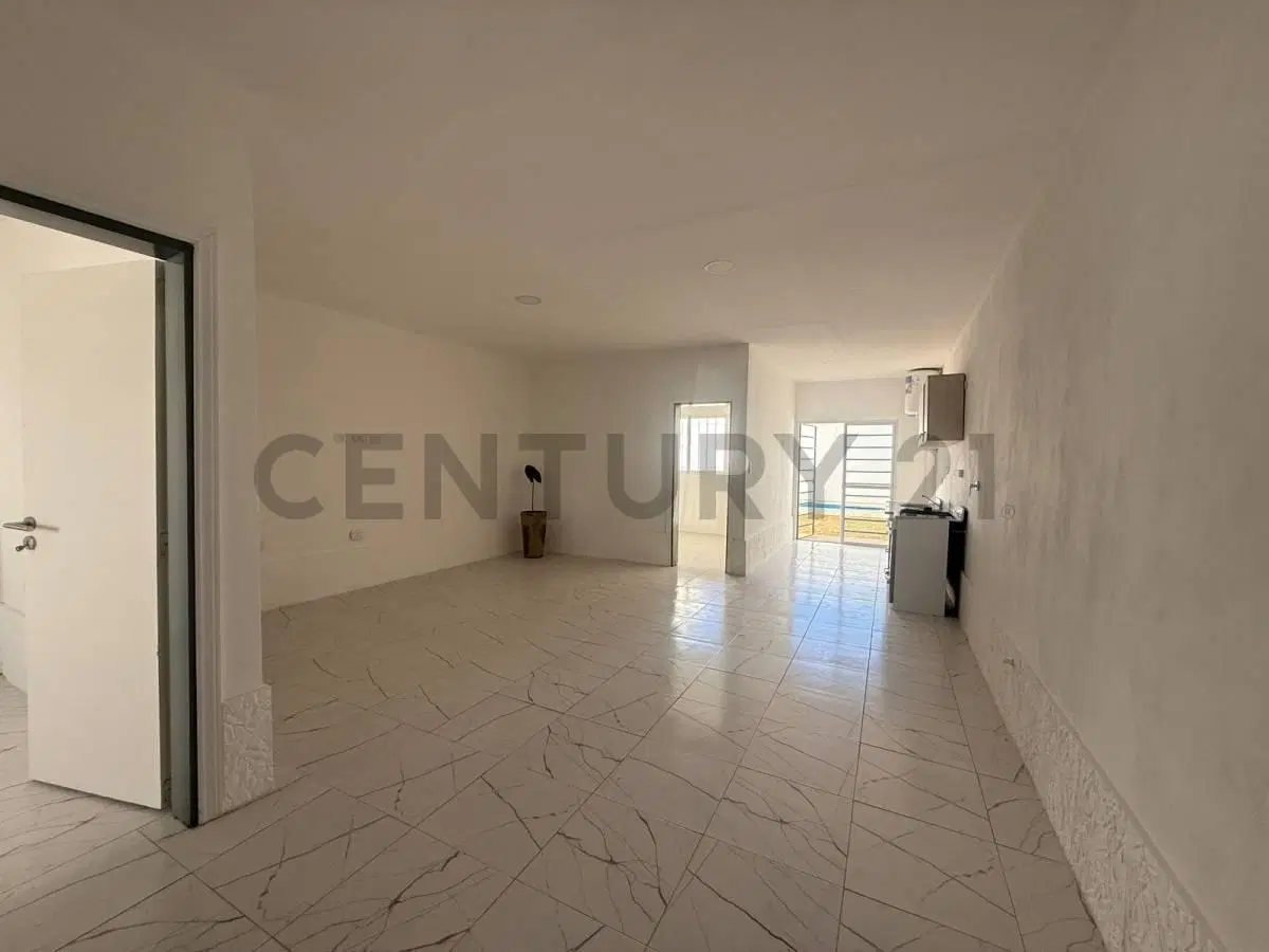 Ph en venta con pileta y cochera en San Carlos La Plata 2
