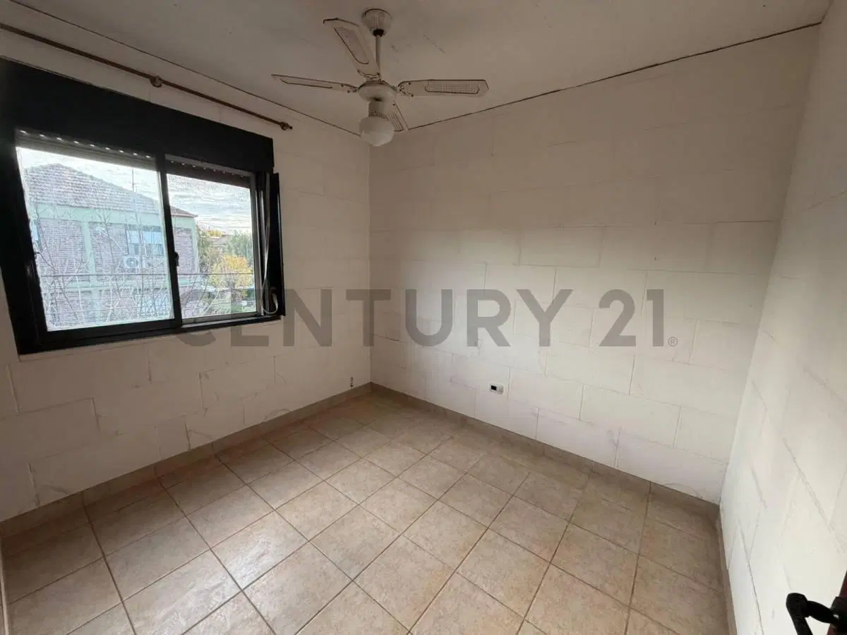 Departamento en alquiler en Gonnet 4