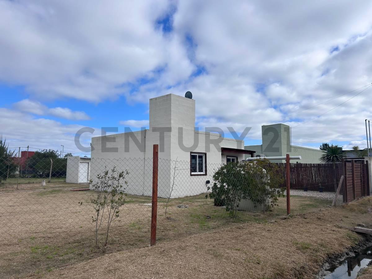 Casa en alquiler en Altos de Los Talas Berisso