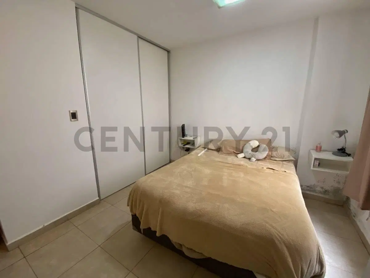 Monoambiente en venta PB - La Plata 4