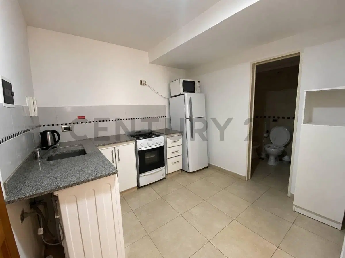 Monoambiente en venta PB - La Plata 2