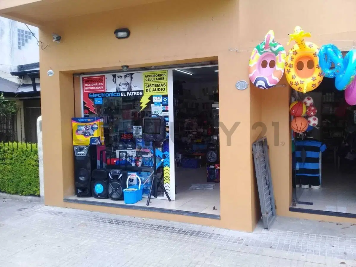 Local comercial venta en Los Hornos La Plata 4