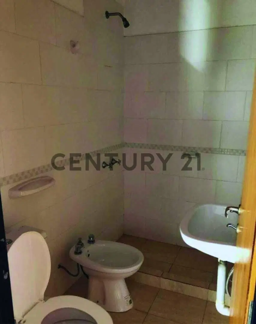 Alquiler de departamento de 1 Dorm en La Plata 2