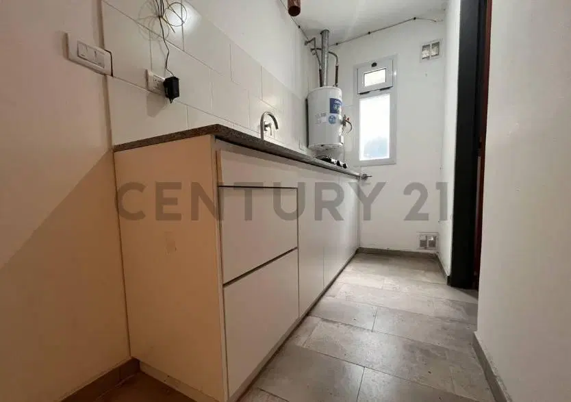 Local Alquiler ideal oficina 3
