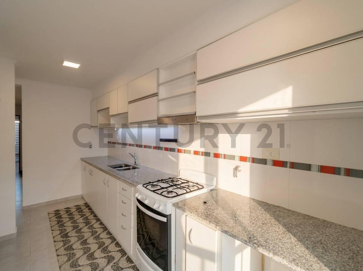 Foto de VENTA EN BLOCK 3 DEPARTAMENTOS Y COCHERAS, imagen 4