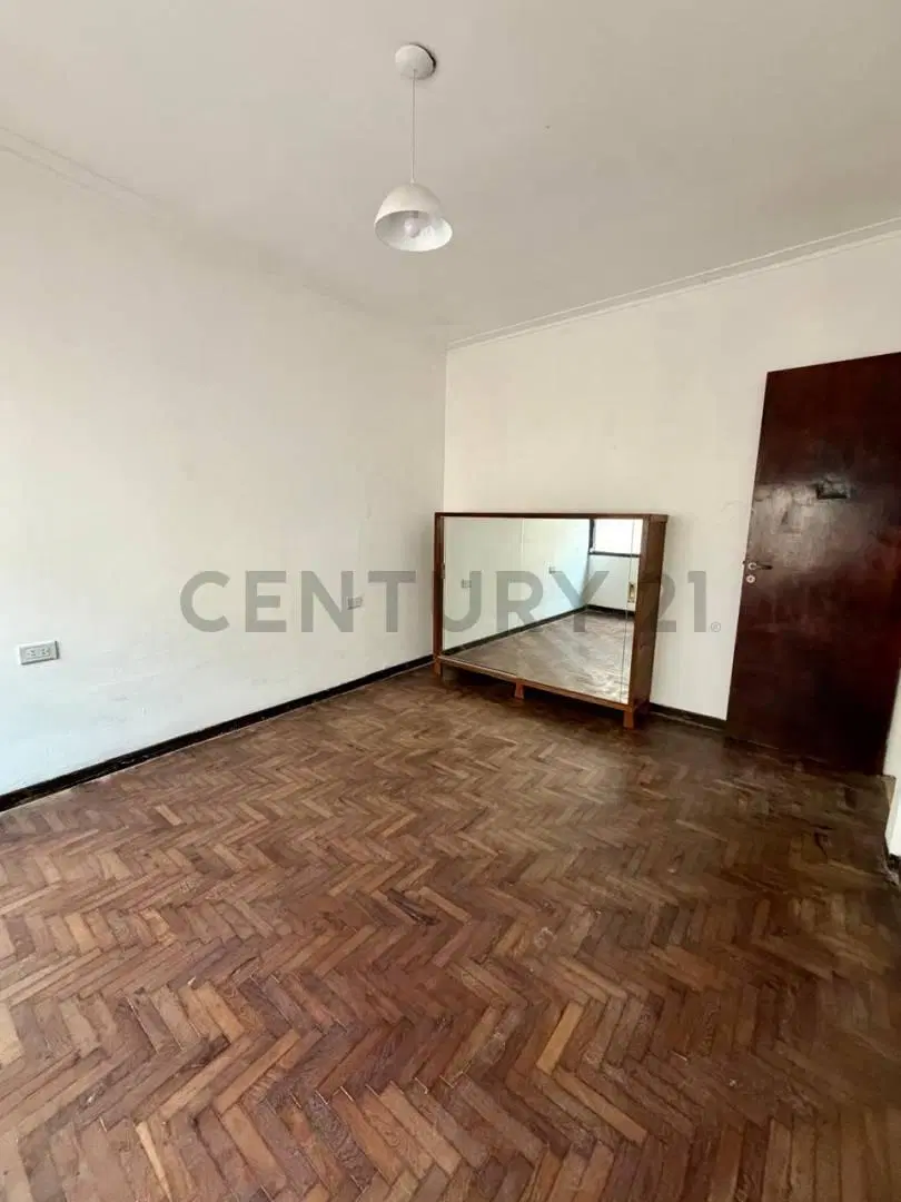 CASA EN ALQUILER en el casco de La Plata 8