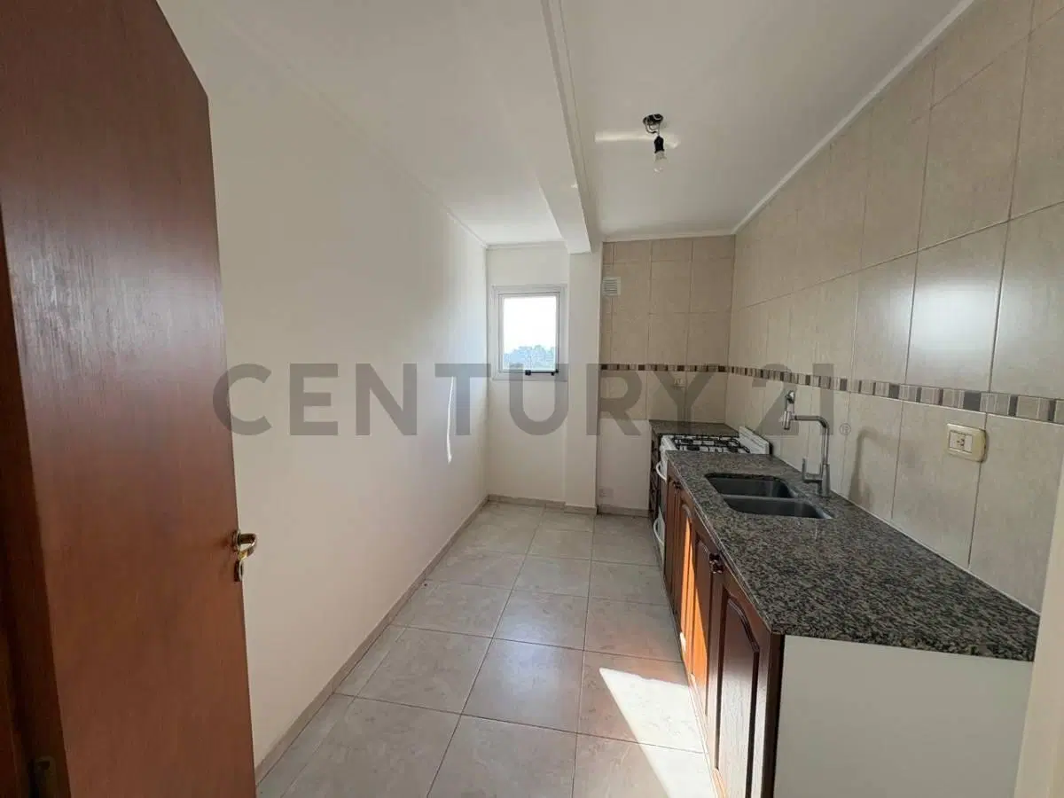 DEPARTAMENTO 2 DORMITORIOS EN VENTA ZONA NORTE LA PLATA 3