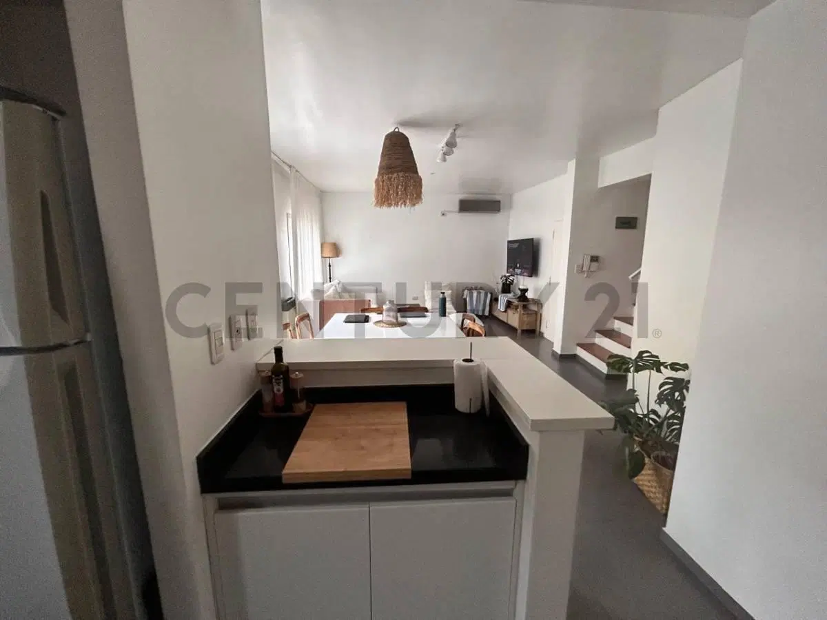 Venta Dúplex de 2 Dormitorios en Gonnet 4