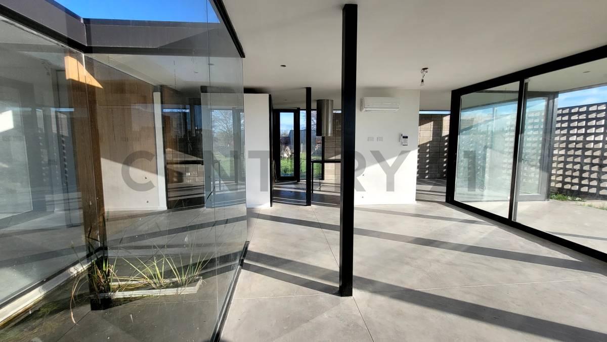 Foto de Venta de casa en City Bell La Plata Barrio La Clementina, imagen 5