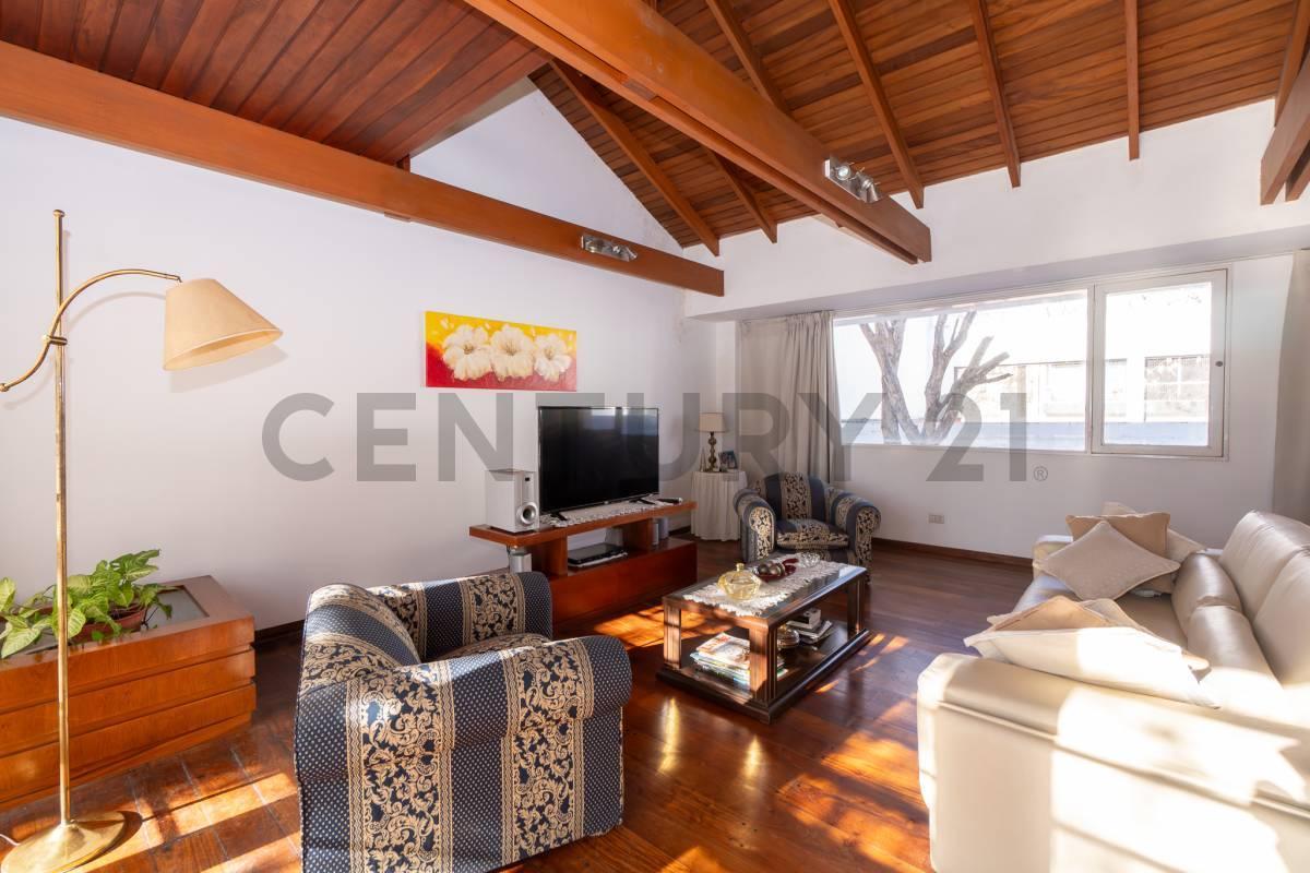 Foto de Casaen venta - La Plata - Barrio Norte, imagen 3