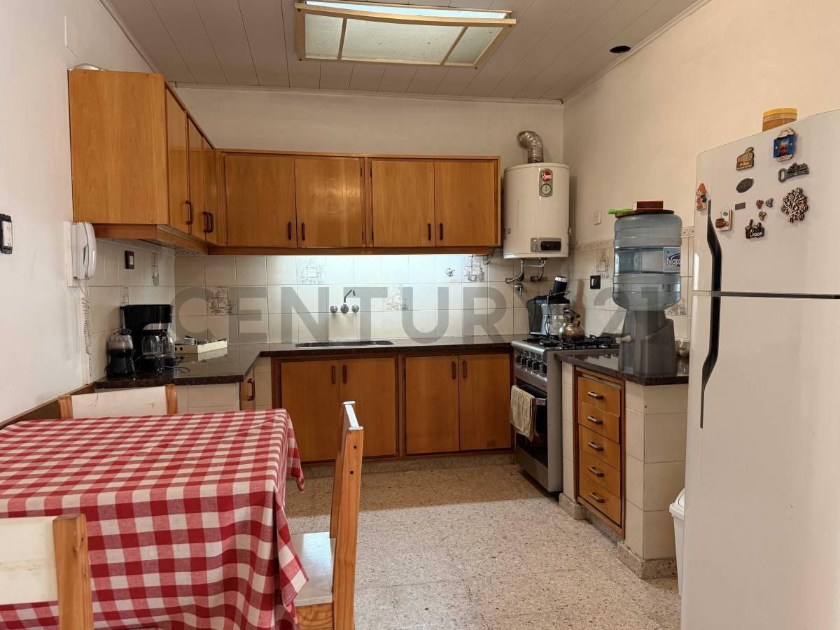 Foto de CASA EN VENTA 2 DORMITORIOS EN TOLOSA, imagen 3