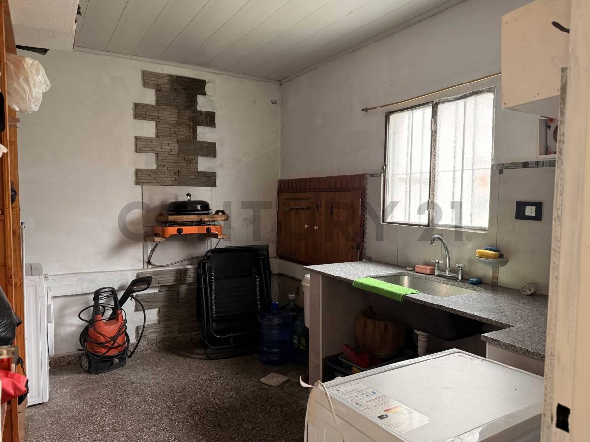 Foto de CASA EN VENTA 2 DORMITORIOS EN TOLOSA, imagen 4