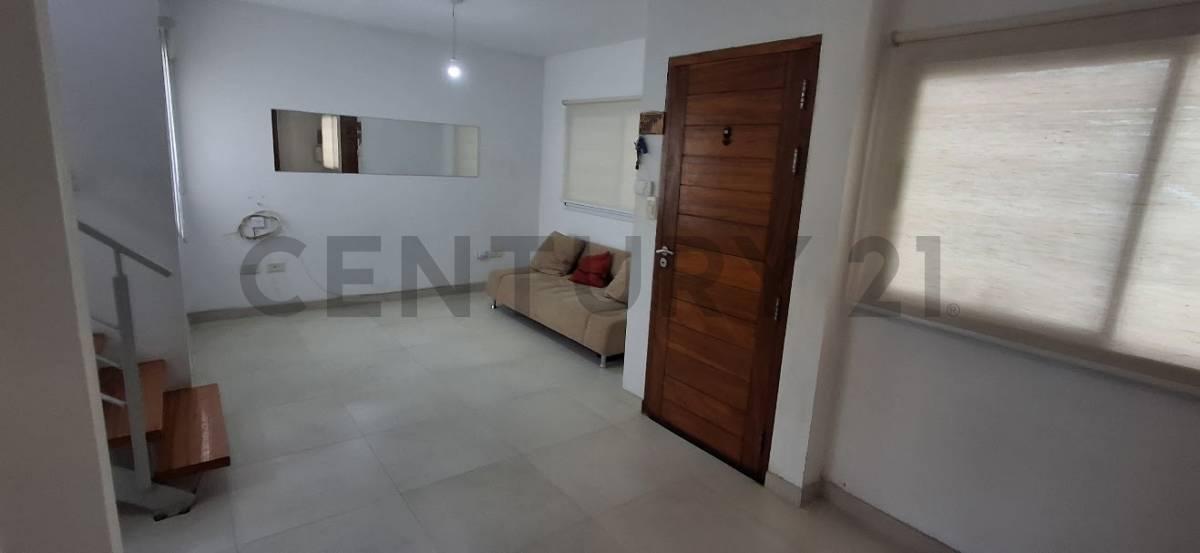 Foto de Casa en venta en Sicardi, 2 dormitorios., imagen 1