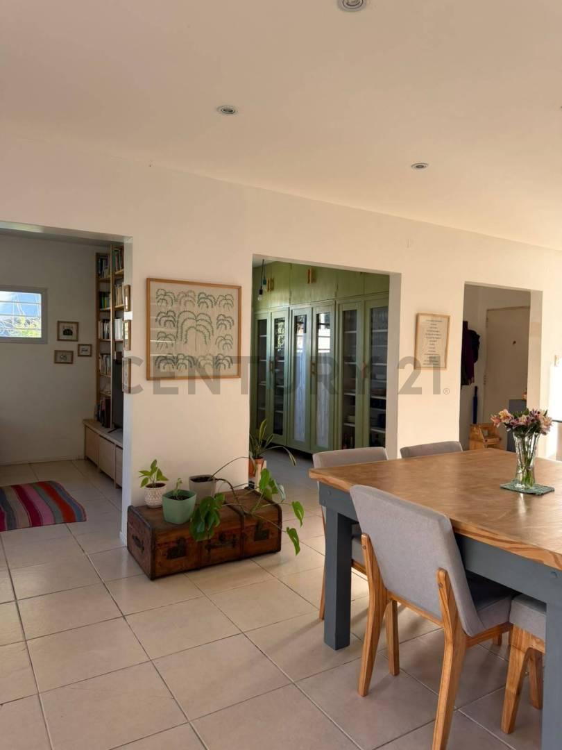 Foto de CASA EN VENTA 4 DORMITORIOS, imagen 3