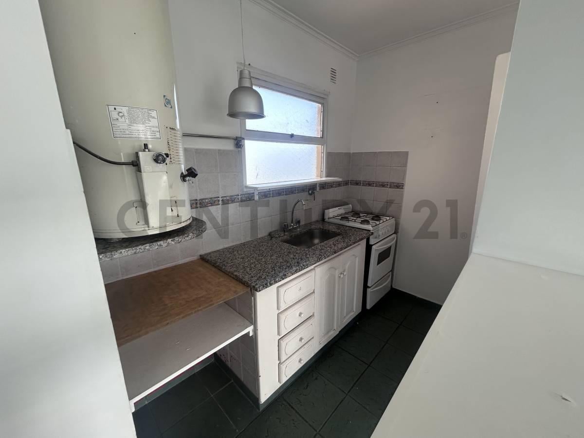 Foto de Departamento en Alquiler en La Plata Monoambiente con Terraza propia y, imagen 5