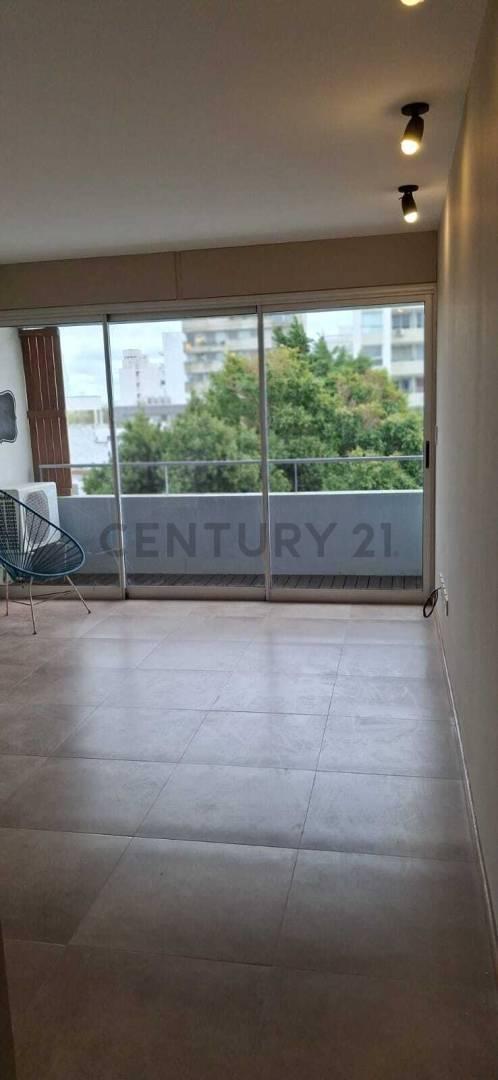 Foto de Departamento en alquiler en La Plata, imagen 2