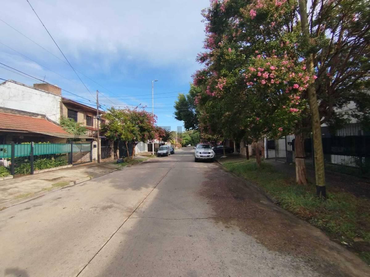 Foto de Casa en Venta en La Plata, imagen 2