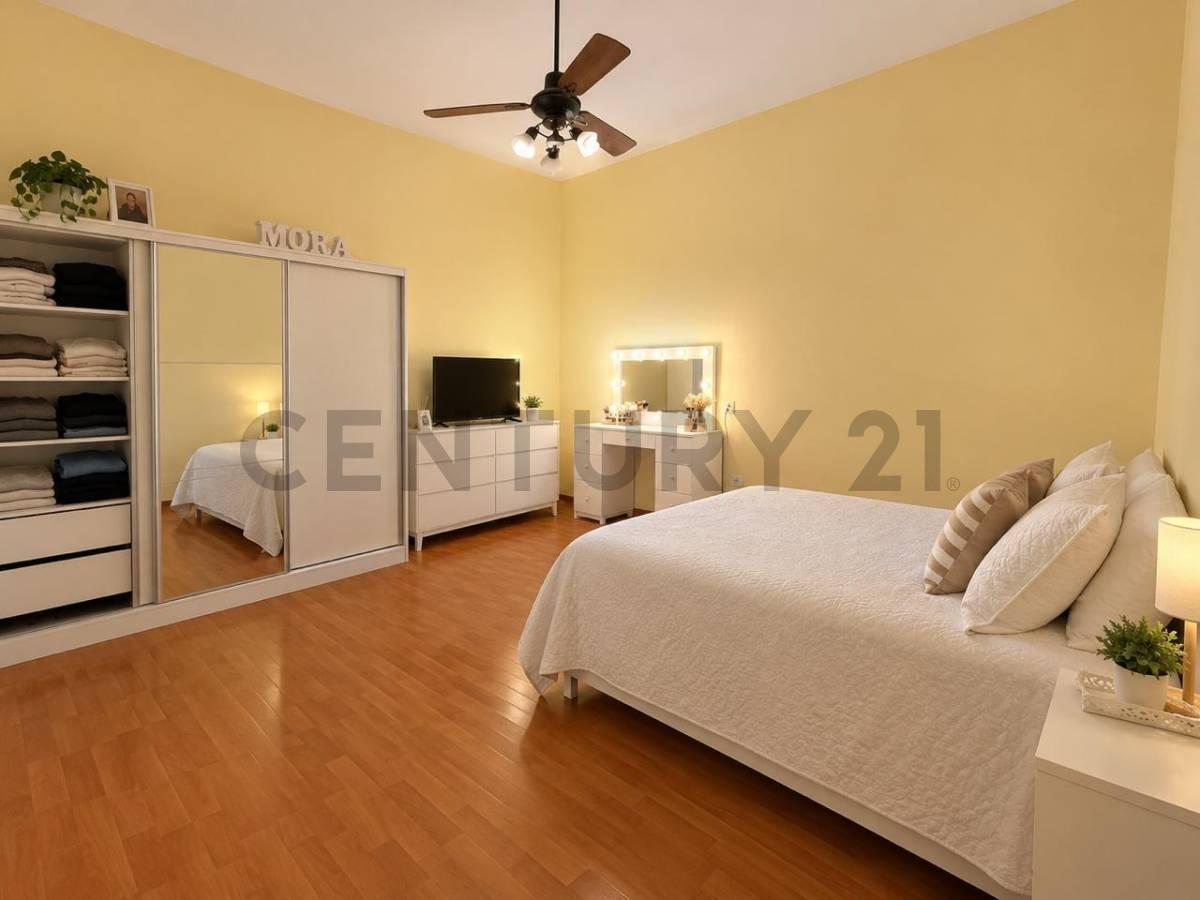 Foto de casa estilo chorizo a la venta, imagen 2