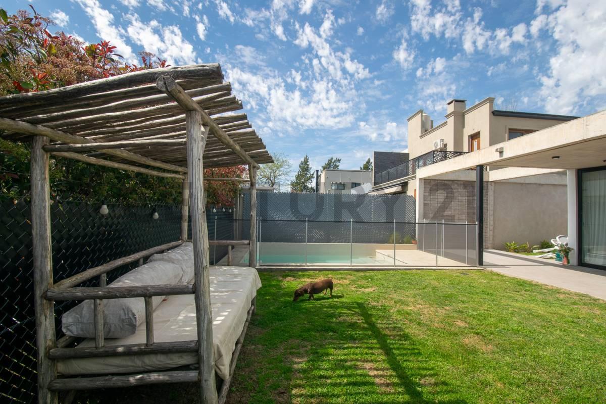 Foto de CASA EN VENTA EN BARRIO DON CARLOS, imagen 1
