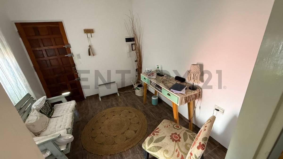 Foto de CASA EN VENTA PARQUE PILETA BERISSO, imagen 1