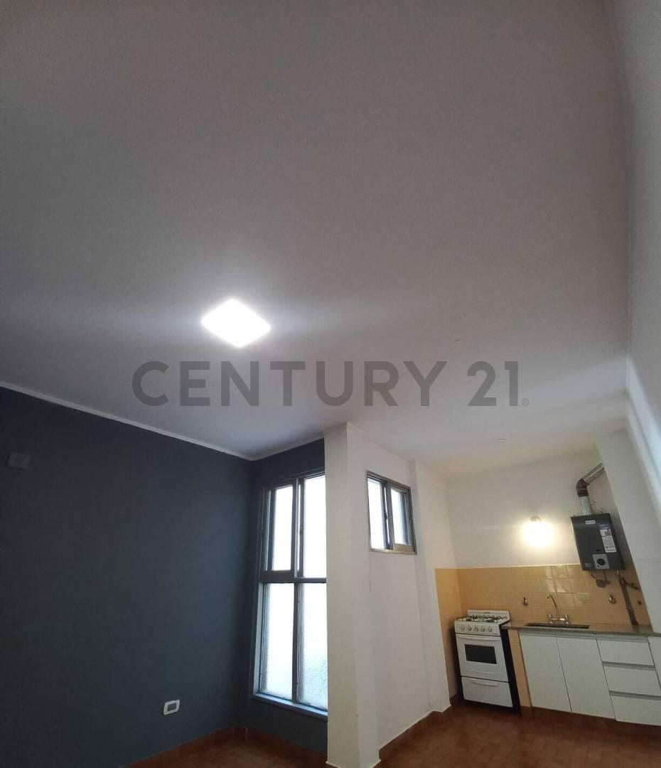 Foto de DEPARATAMENTO 1 DORMITORIO EN ALQUILER, imagen 1