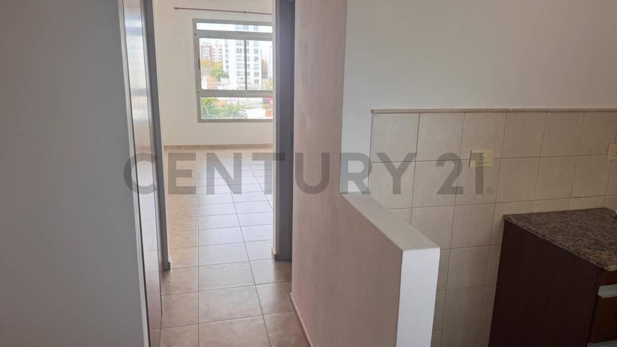 Foto de DEPARTAMENTO MONOAMBIENTE EN ALQUILER LA PLATA, imagen 2