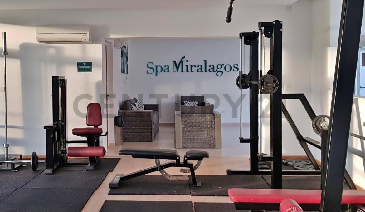 Foto de Lote en venta con fondo al lago en Miralagos I, imagen 3
