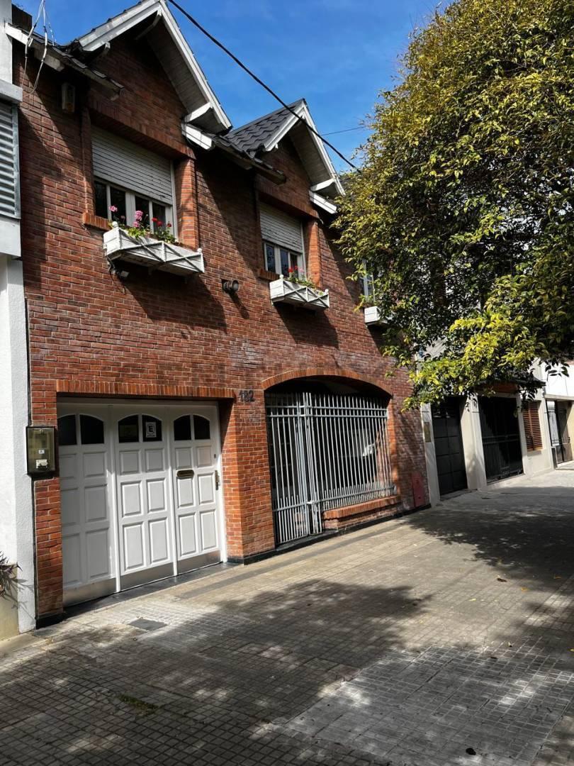Foto de Casa en venta La Plata 4 dormitorios, imagen 1