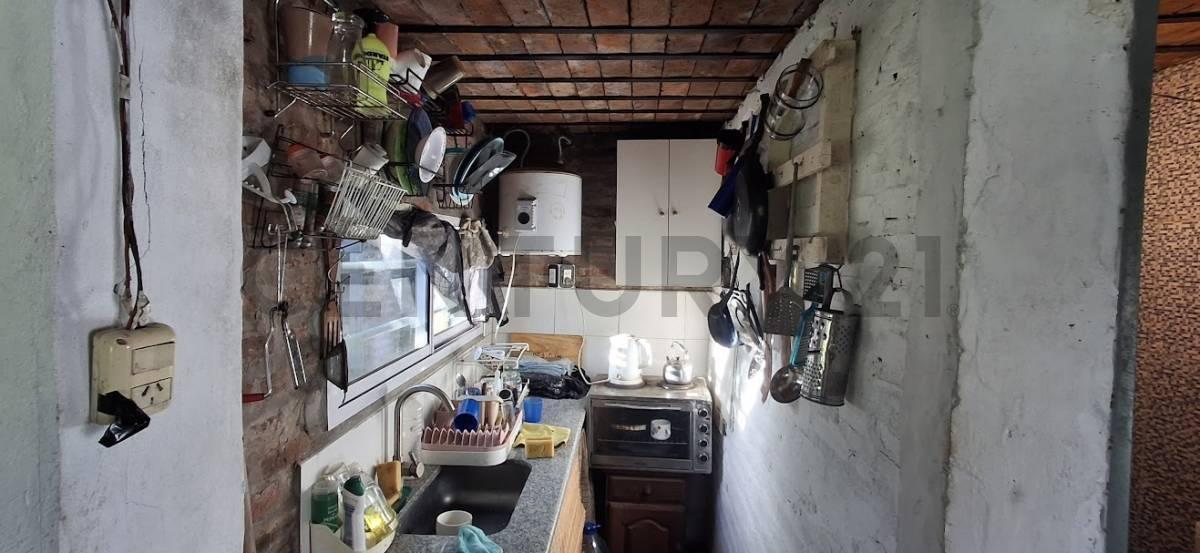 Foto de Casa quinta con quincho y pileta. San Vicente, imagen 2