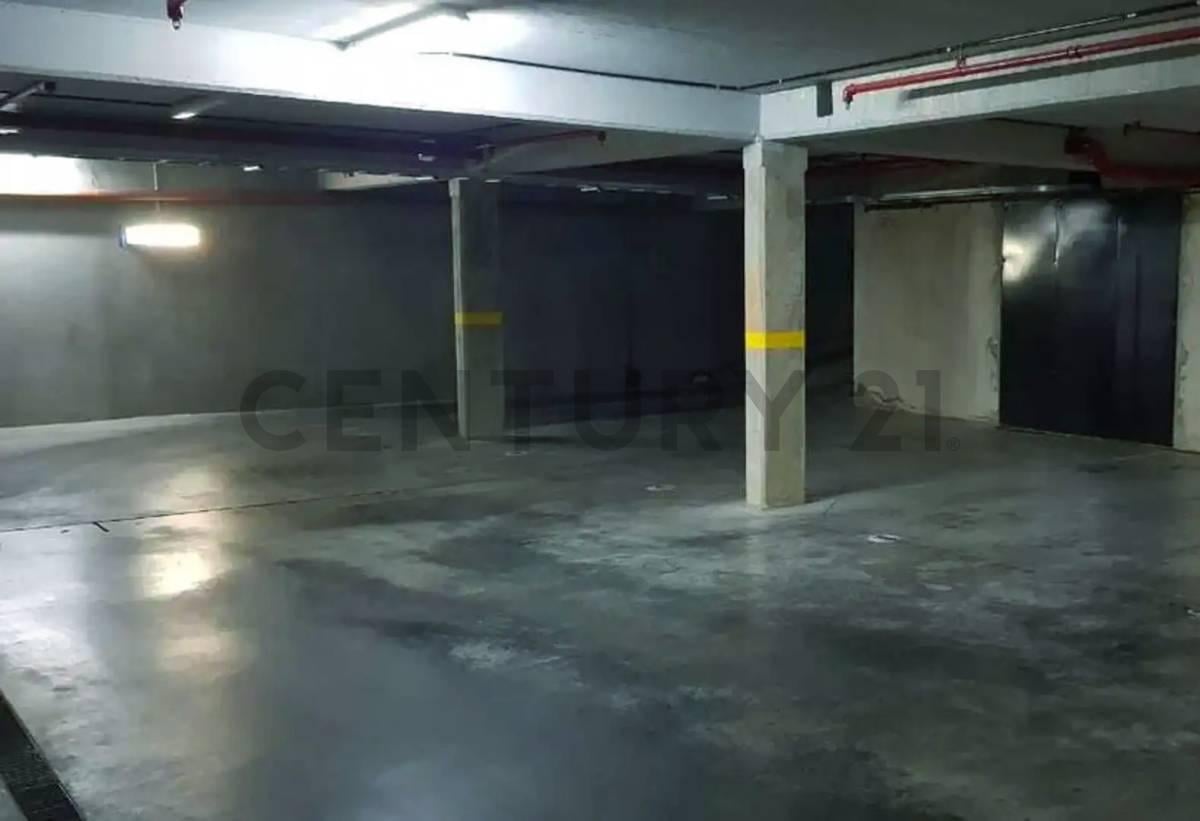 Foto de Cochera en Venta en el Centro de La Plata, imagen 3